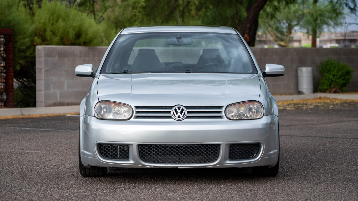 2004 Volkswagen R32 | Reflex Silver | Milltek Exhaust | 137K Miles