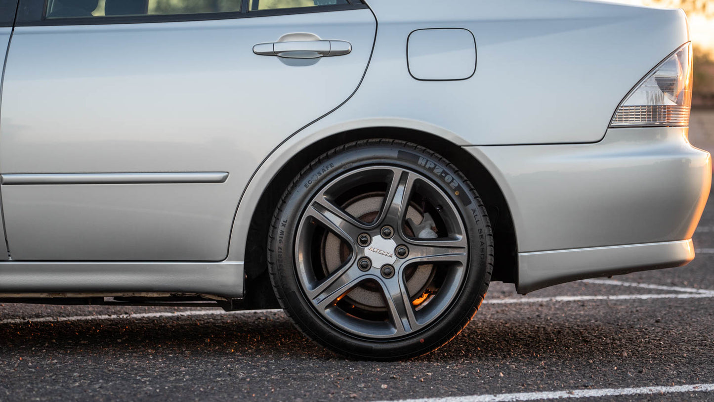 1998 Toyota Altezza RS200 | 6-Speed Manual | 85,295 KM (53,000 Miles) - SOLD