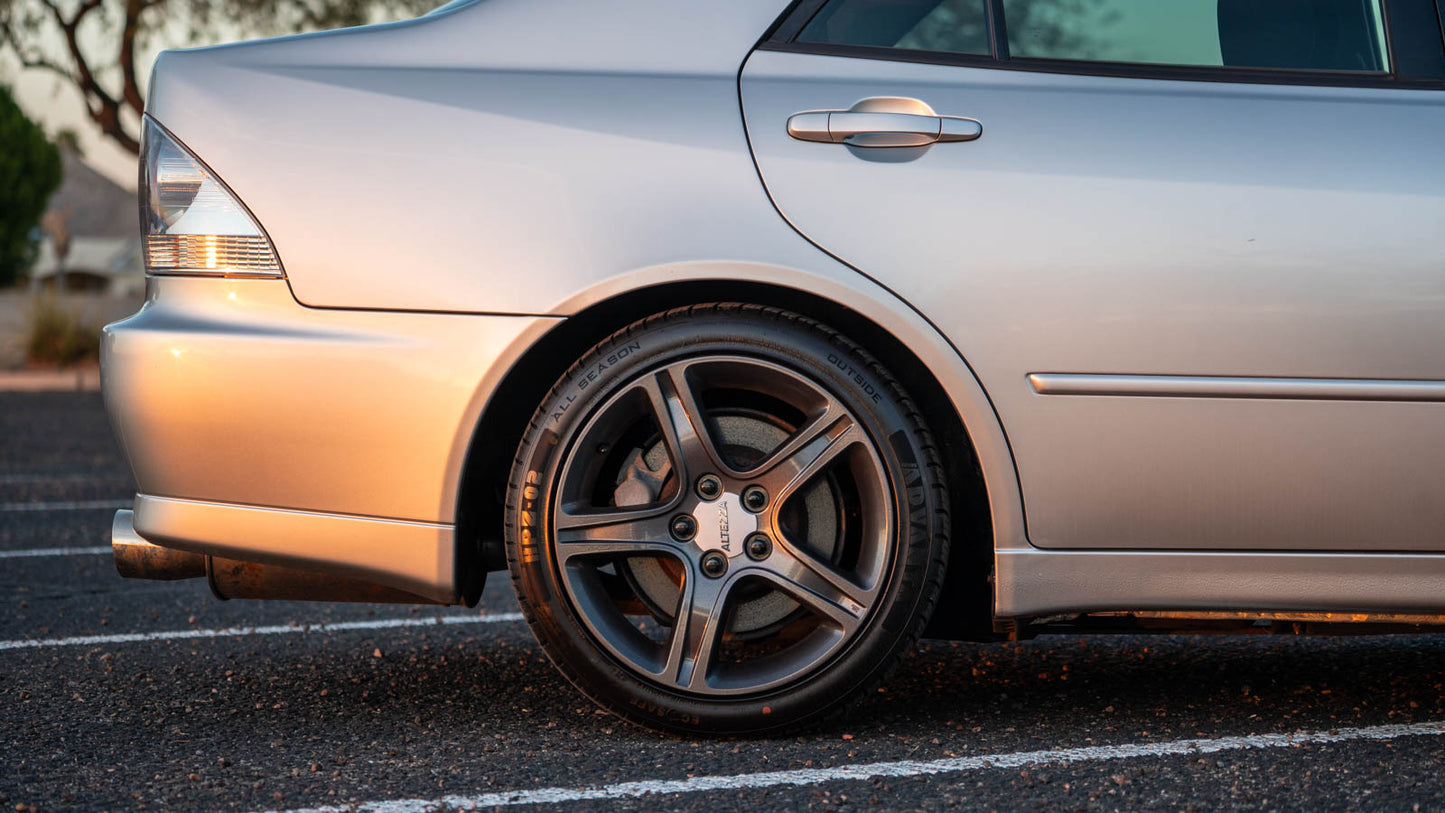 1998 Toyota Altezza RS200 | 6-Speed Manual | 85,295 KM (53,000 Miles) - SOLD