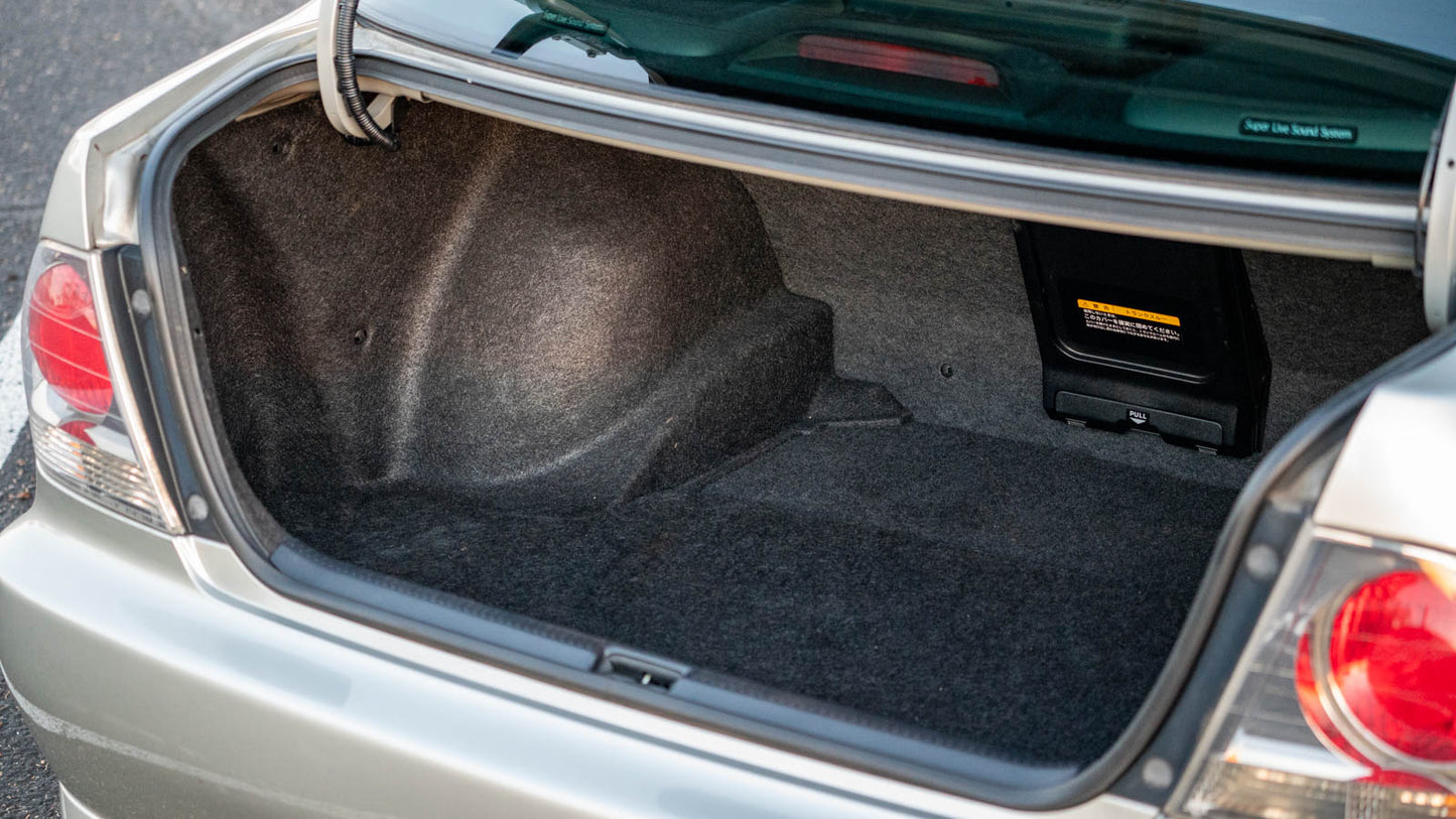 1998 Toyota Altezza RS200 | 6-Speed Manual | 85,295 KM (53,000 Miles) - SOLD