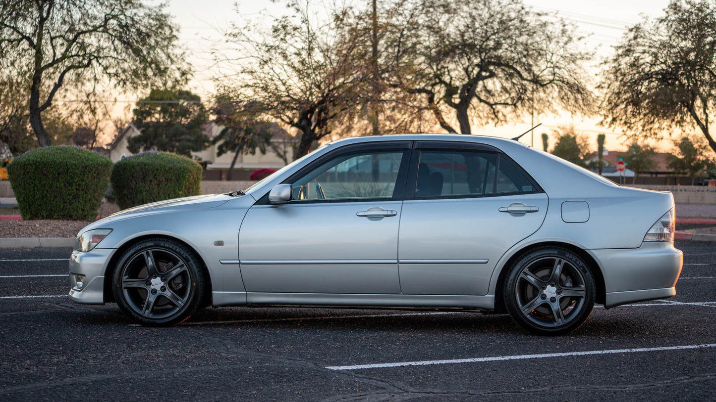 1998 Toyota Altezza RS200 | 6-Speed Manual | 85,295 KM (53,000 Miles) - SOLD