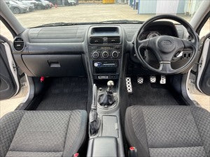 2001 Toyota Altezza Gita AS200 Z Edition | #103626 | 210,000 KM