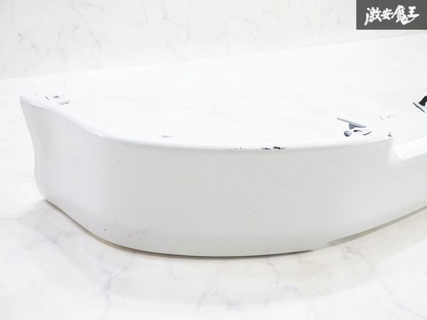Toyota bB front lip - white