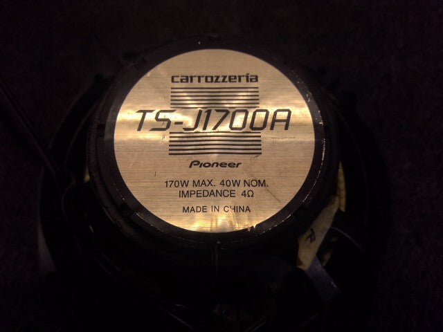 Toyota bB Carrozzeria Speakers