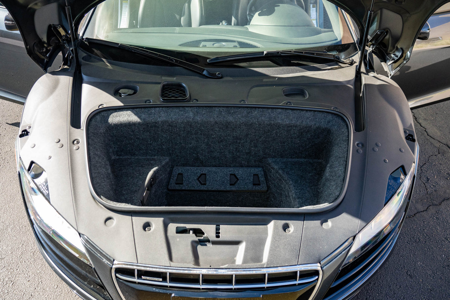 2012 Audi R8 V10 Coupe | Gated 6-Speed Manual | 10,937 Miles SOLD