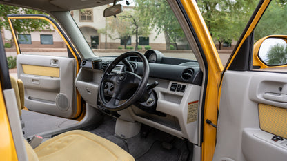 2001 Toyota bB Open Deck Welcab | Yellow | #002611
