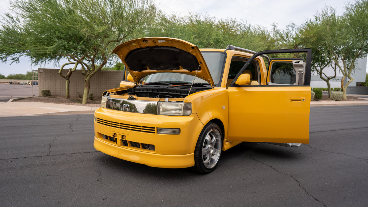 2001 Toyota bB Open Deck Welcab | Yellow | #002611
