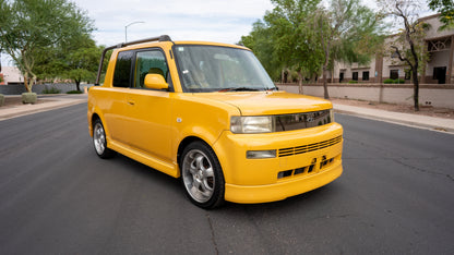 2001 Toyota bB Open Deck Welcab | Yellow | #002611