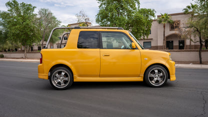 2001 Toyota bB Open Deck Welcab | Yellow | #002611