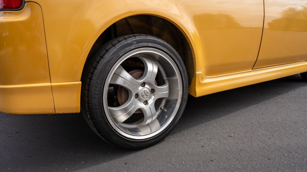 2001 Toyota bB Open Deck Welcab | Yellow | #002611