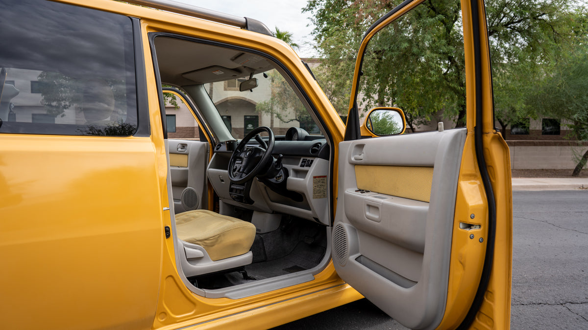 2001 Toyota bB Open Deck Welcab | Yellow | #002611