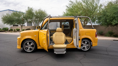 2001 Toyota bB Open Deck Welcab | Yellow | #002611