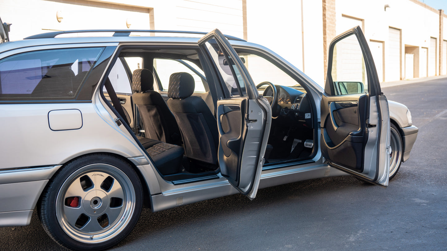 1998 Mercedes-Benz C200T | Brilliant Silver | Japanese Spec | 67,900 KM