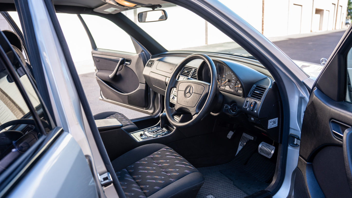 1998 Mercedes-Benz C200T | Brilliant Silver | Japanese Spec | 67,900 KM