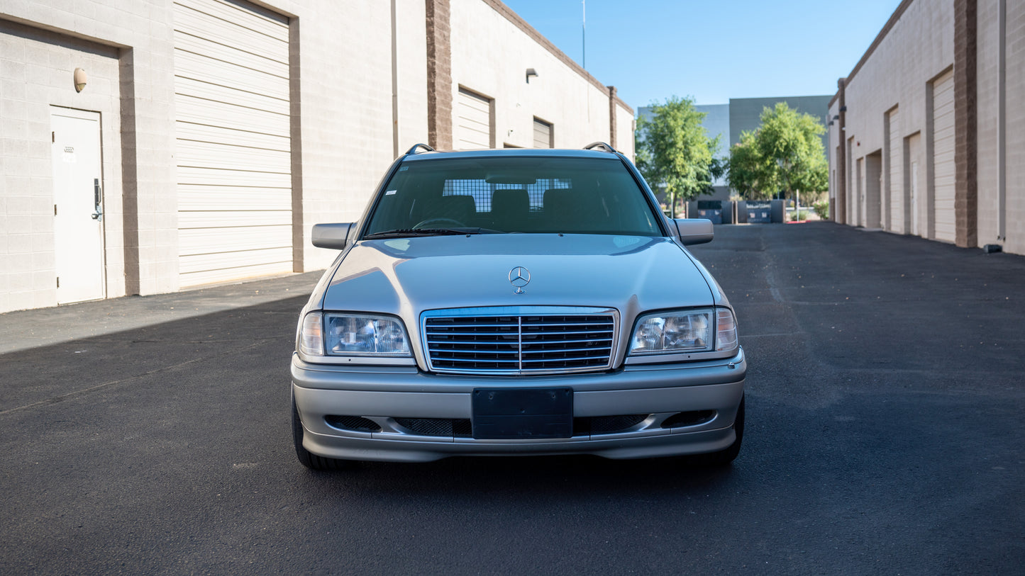 1998 Mercedes-Benz C200T | Brilliant Silver | Japanese Spec | 67,900 KM