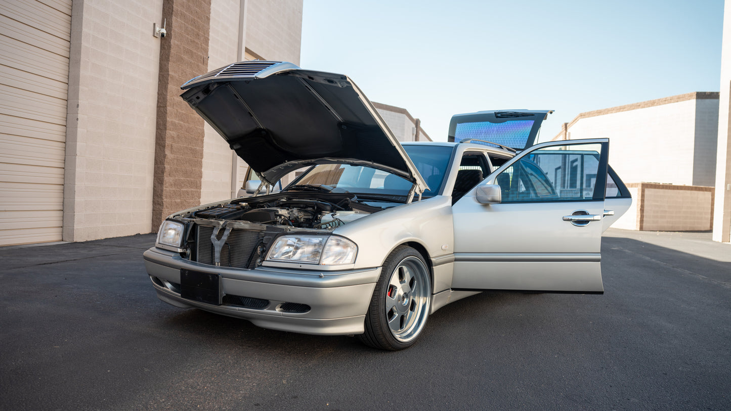 1998 Mercedes-Benz C200T | Brilliant Silver | Japanese Spec | 67,900 KM