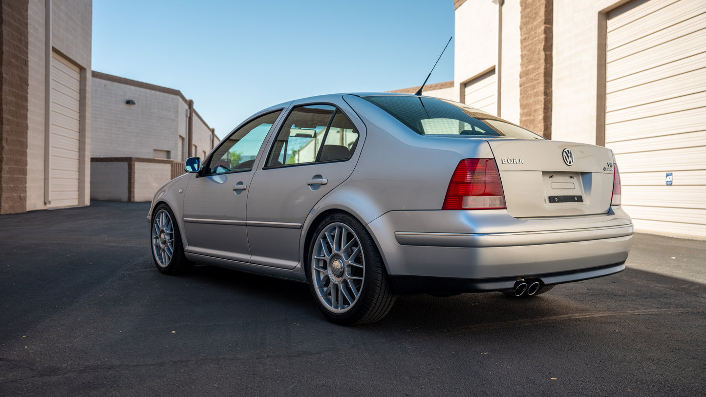 2001 Volkswagen Bora 4Motion | Reflex Silver | Japanese Spec | 106k KM
