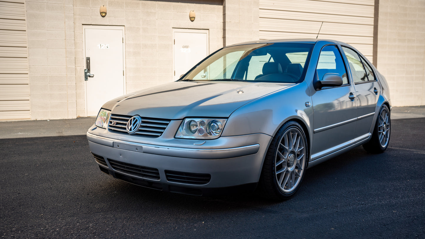 2001 Volkswagen Bora 4Motion | Reflex Silver | Japanese Spec | 106k KM
