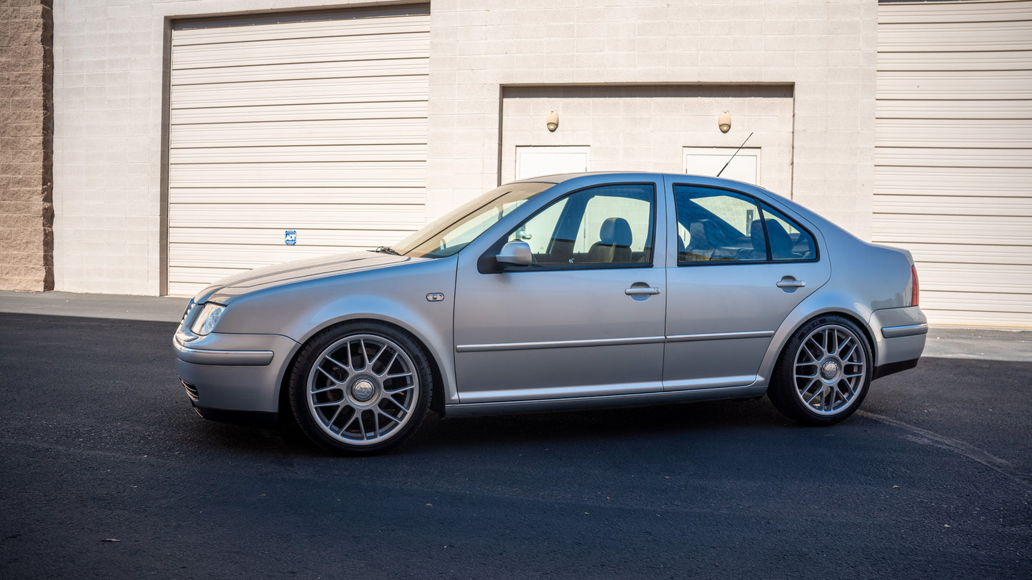 2001 Volkswagen Bora 4Motion | Reflex Silver | Japanese Spec | 106k KM