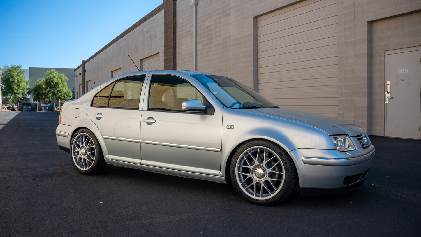 2001 Volkswagen Bora 4Motion | Reflex Silver | Japanese Spec | 106k KM