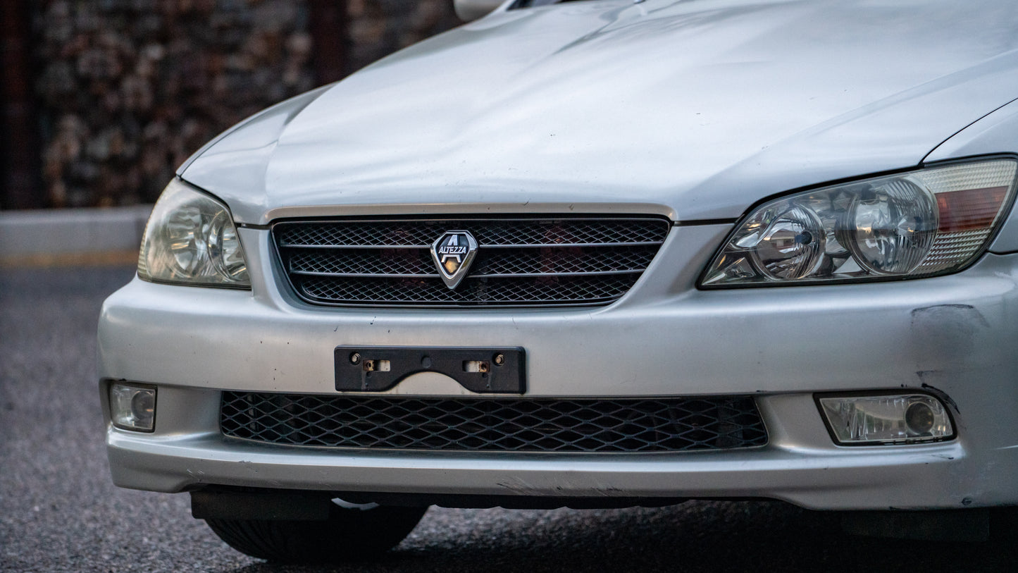 2001 Toyota Gita Beams | Silver | Factory 6MT | 55,000 miles | Manual | SOLD