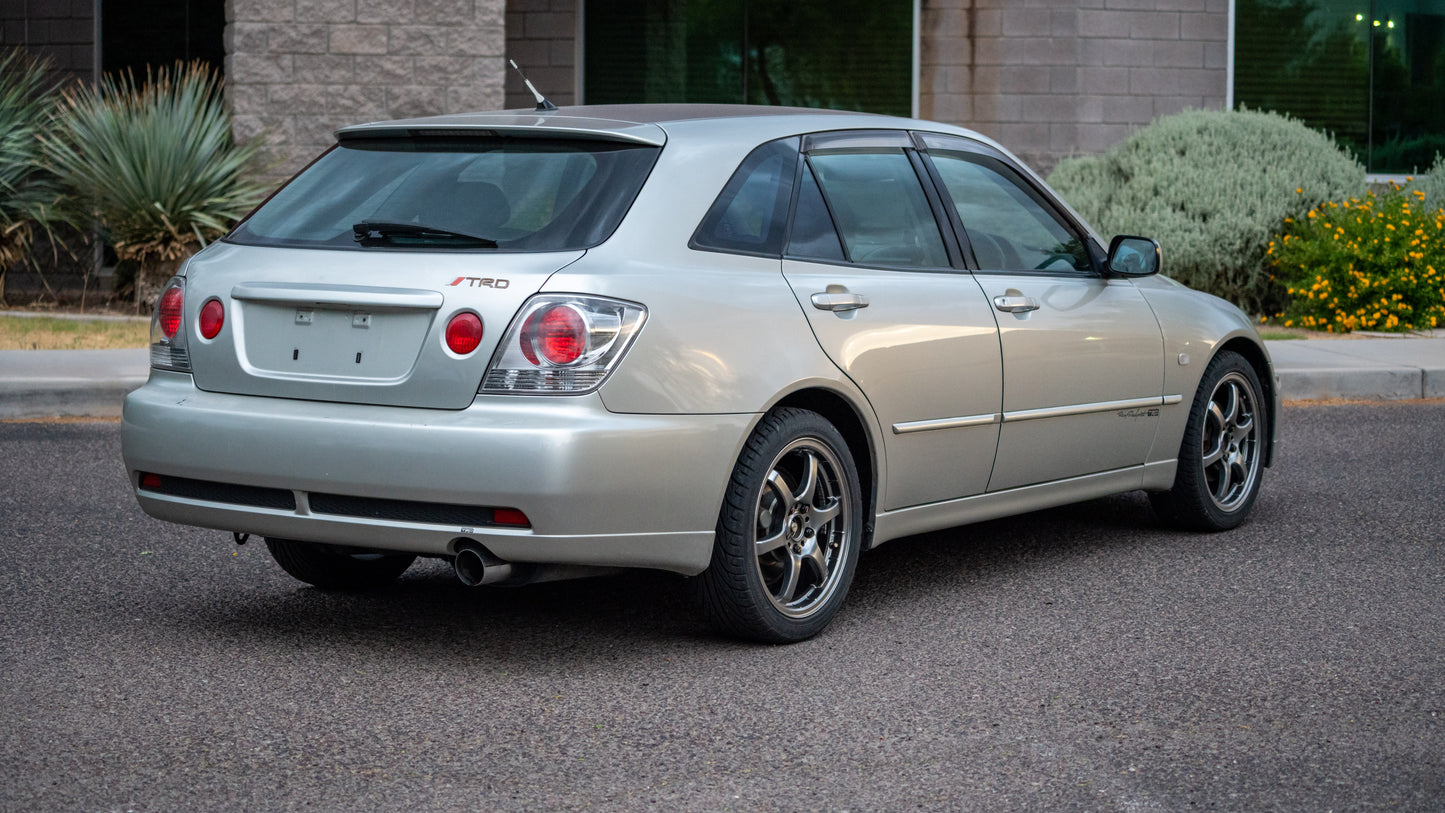 2001 Toyota Gita Beams | Silver | Factory 6MT | 55,000 miles | Manual | SOLD