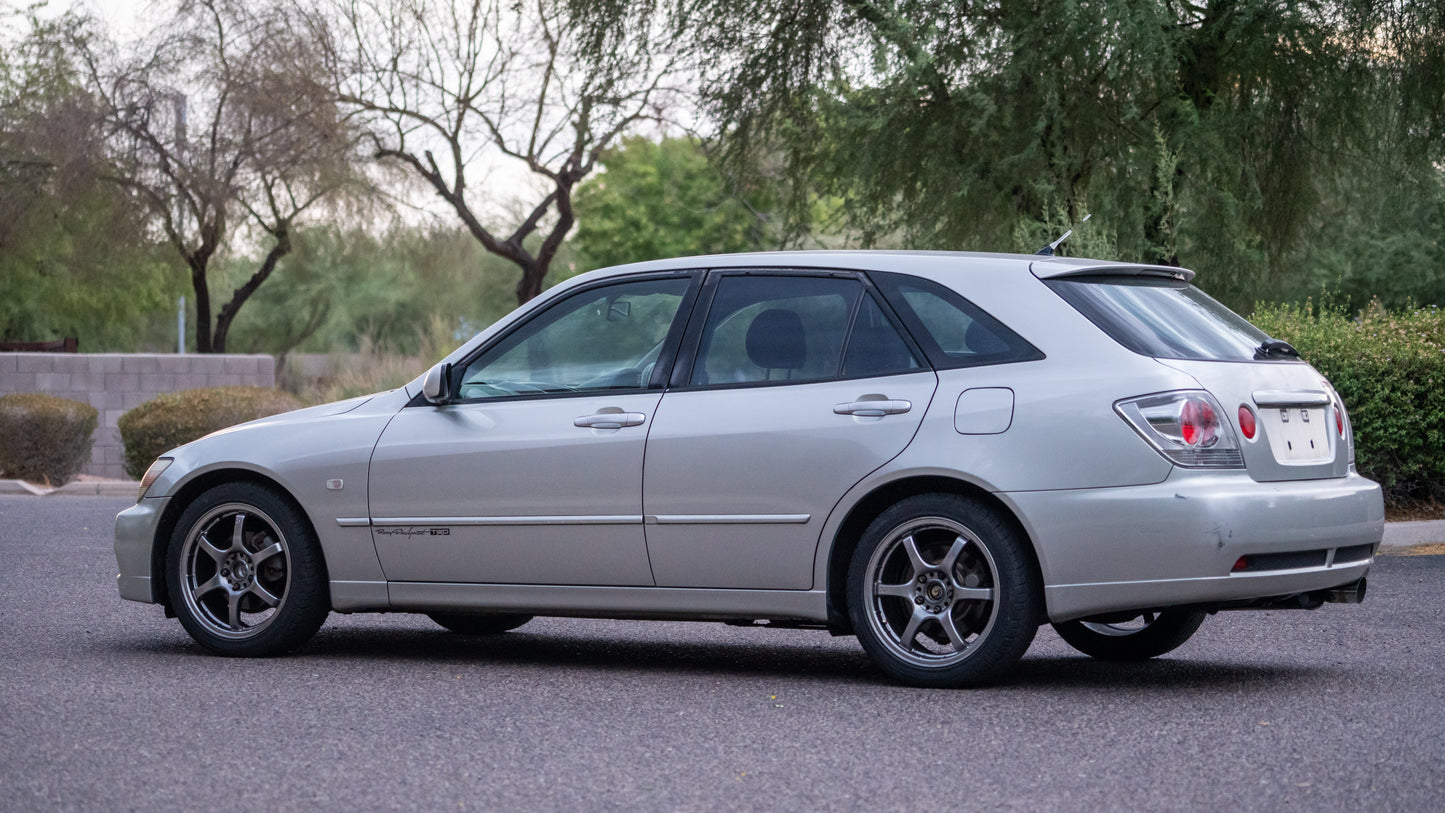2001 Toyota Gita Beams | Silver | Factory 6MT | 55,000 miles | Manual | SOLD