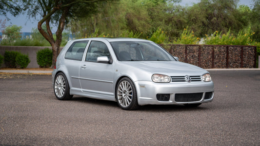 2004 Volkswagen R32 | Reflex Silver | Milltek Exhaust | 137K Miles