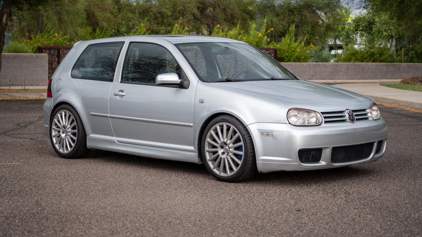 2004 Volkswagen R32 | Reflex Silver | Milltek Exhaust | 137K Miles