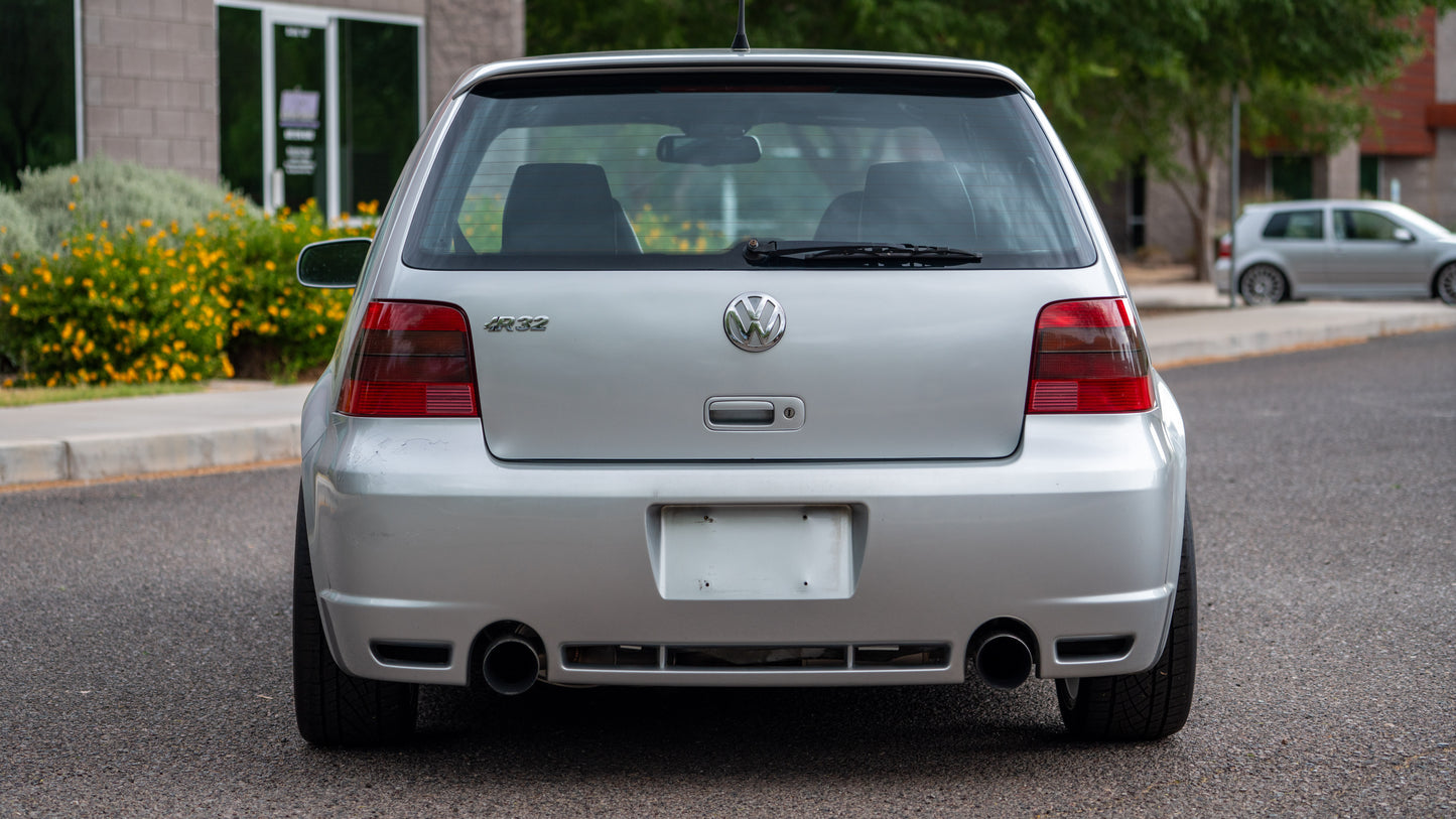 2004 Volkswagen R32 | Reflex Silver | Milltek Exhaust | 137K Miles