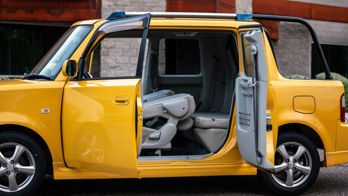 2001 Toyota bB OpenDeck – Yellow | JDM Utility Pickup | Rare Configuration