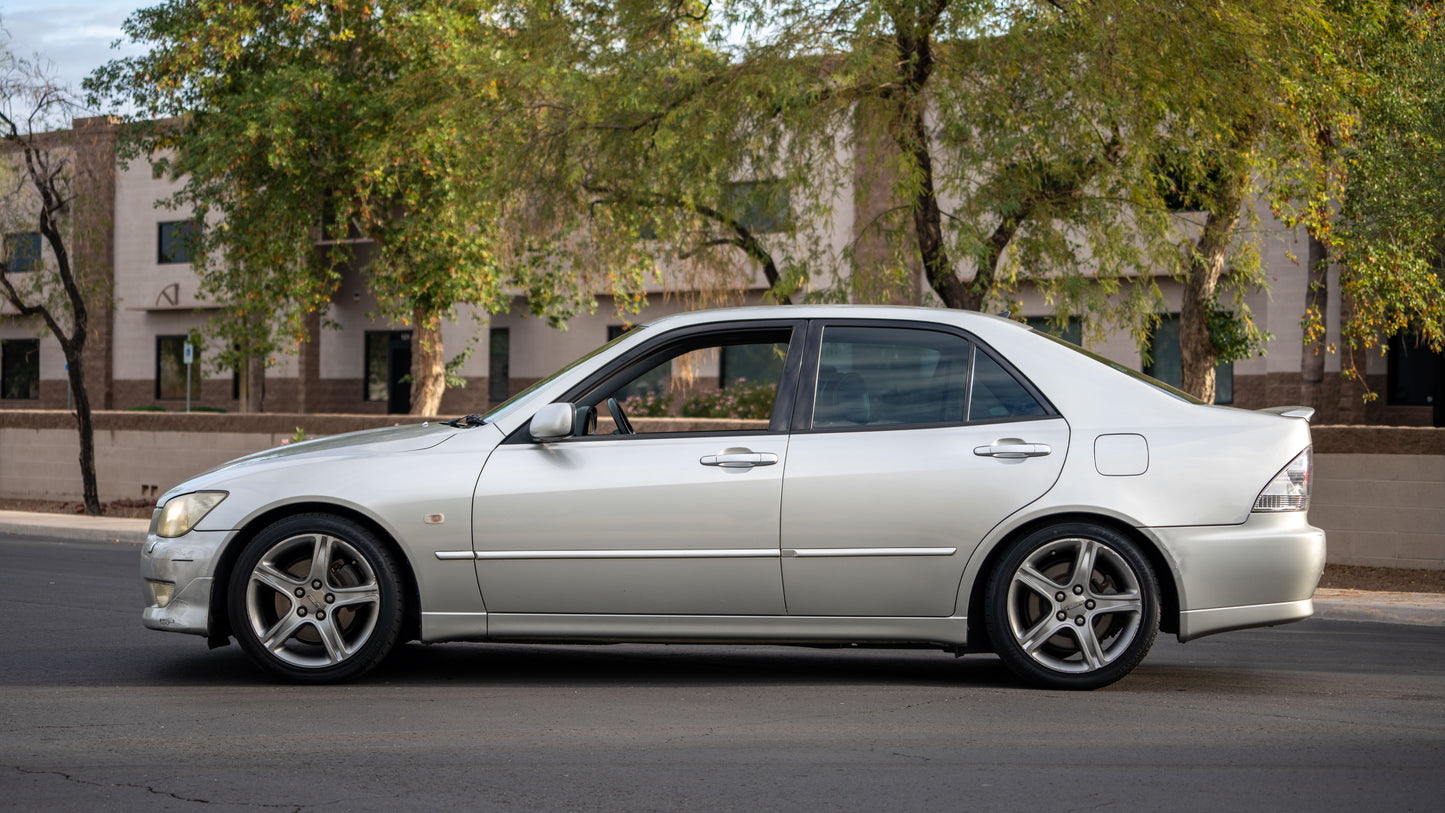 2001 Toyota Altezza – Millennium Silver Metallic | 6-Speed Manual | BEAMS Powered