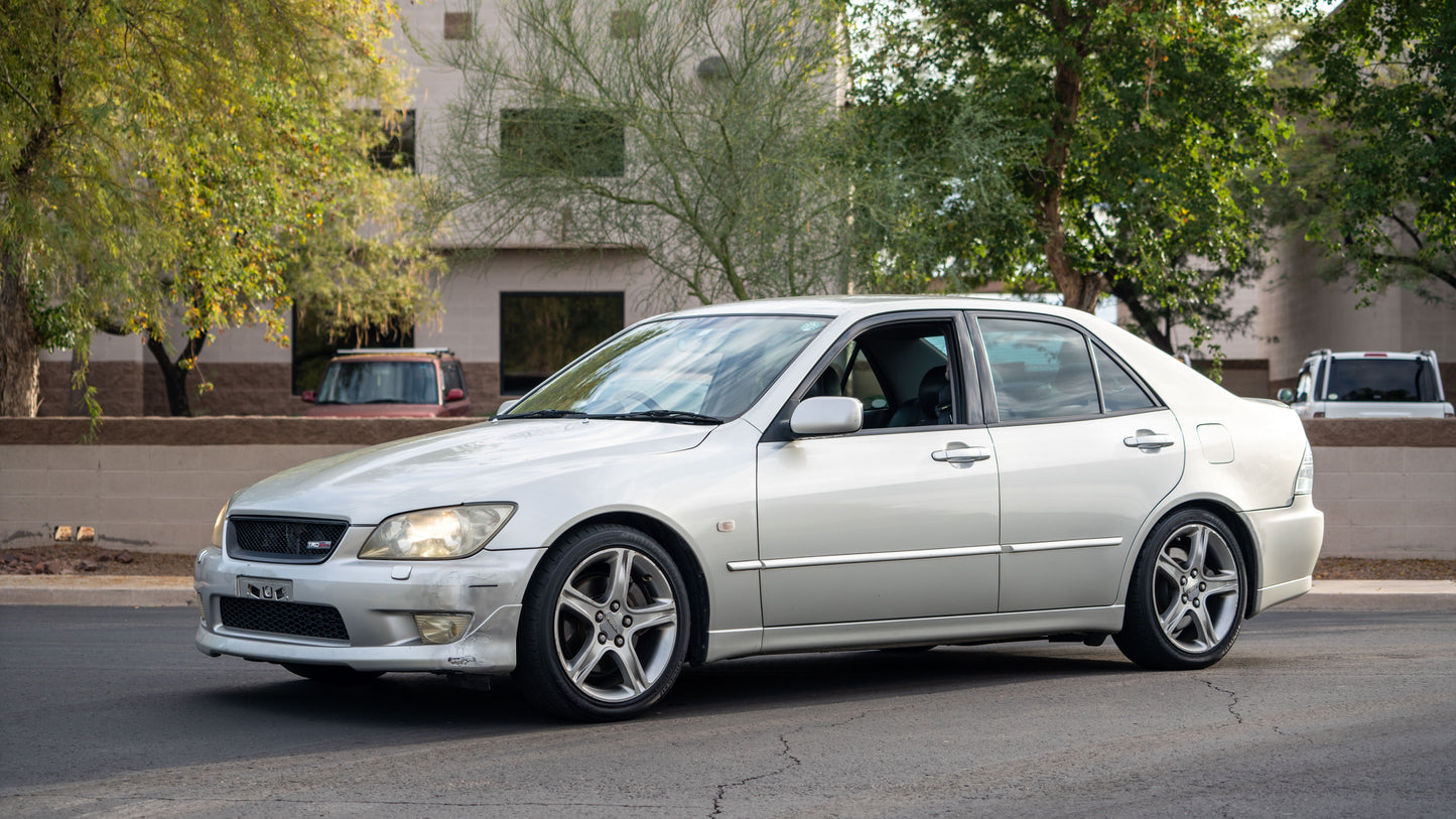 2001 Toyota Altezza – Millennium Silver Metallic | 6-Speed Manual | BEAMS Powered