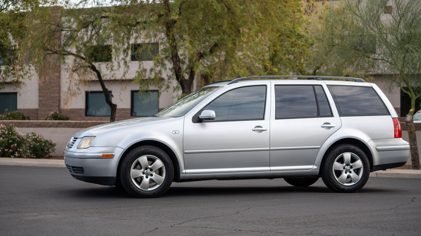 2005 Volkswagen Jetta Wagon TDI – Reflex Silver / Grey Cloth | One-Owner | Diesel Wagon | SOLD