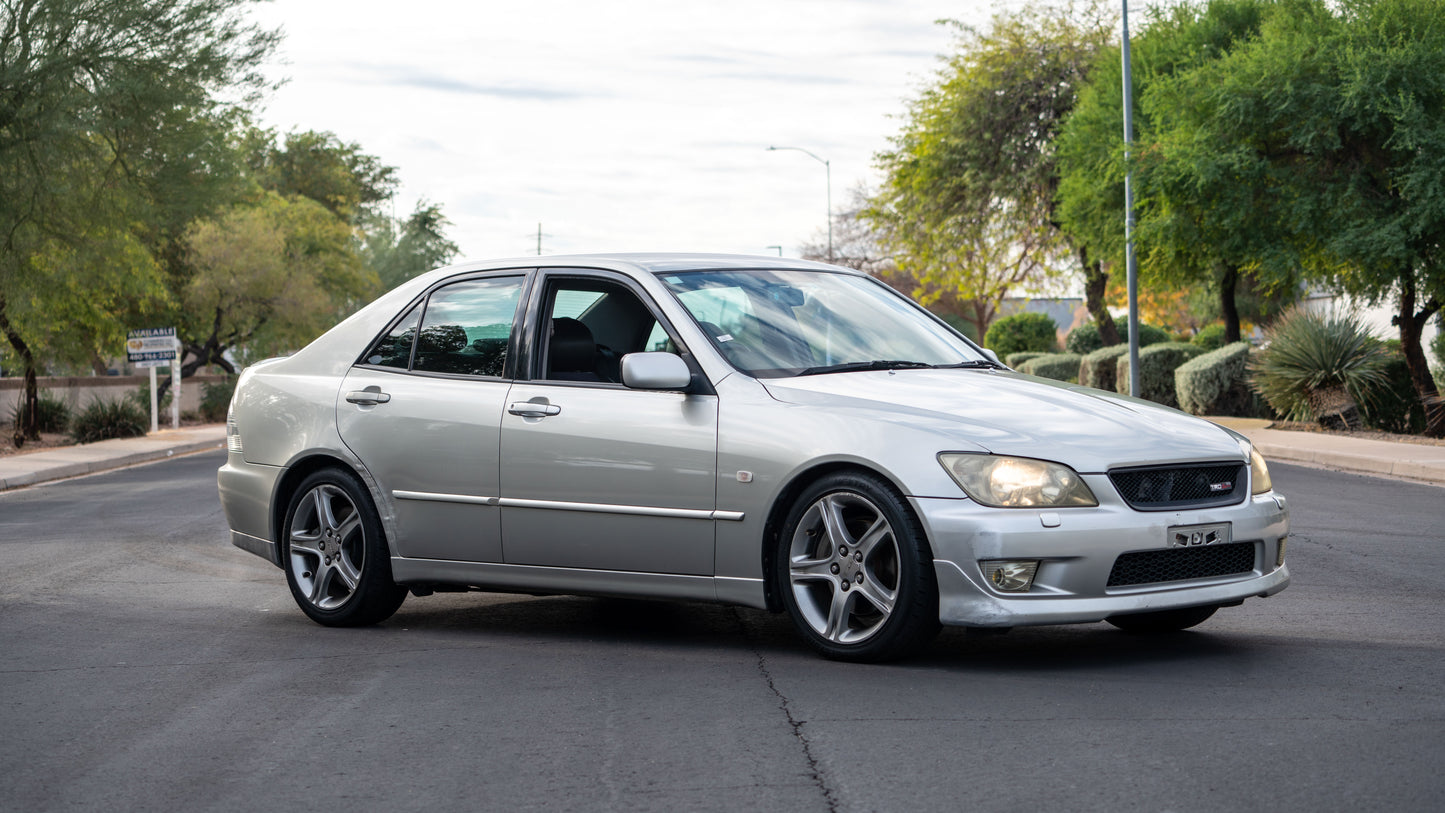 2001 Toyota Altezza – Millennium Silver Metallic | 6-Speed Manual | BEAMS Powered