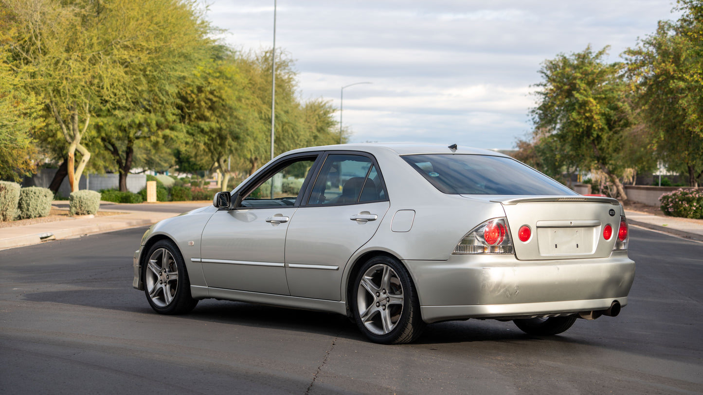 2001 Toyota Altezza – Millennium Silver Metallic | 6-Speed Manual | BEAMS Powered