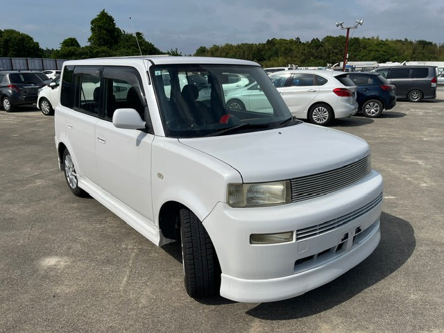 2001 Toyota bB 4WD | Pearl White (064) | 173,000 KM | Coming Soon