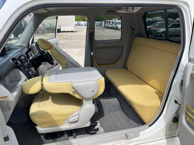 2001 Toyota bB Open Deck | White (058) | 204,000 KM | Coming Soon