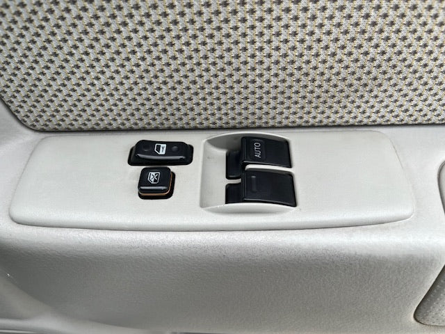 2001 Toyota bB Open Deck | White (068) | 210,000 KM | Coming Soon