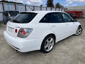 2001 Toyota Altezza Gita AS200 Z Edition | #103626 | 210,000 KM