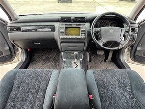 2001 Toyota Crown Estate Athlete | Millennium Silver Metallic (1C0) | 174,000 KM | Pending Sale