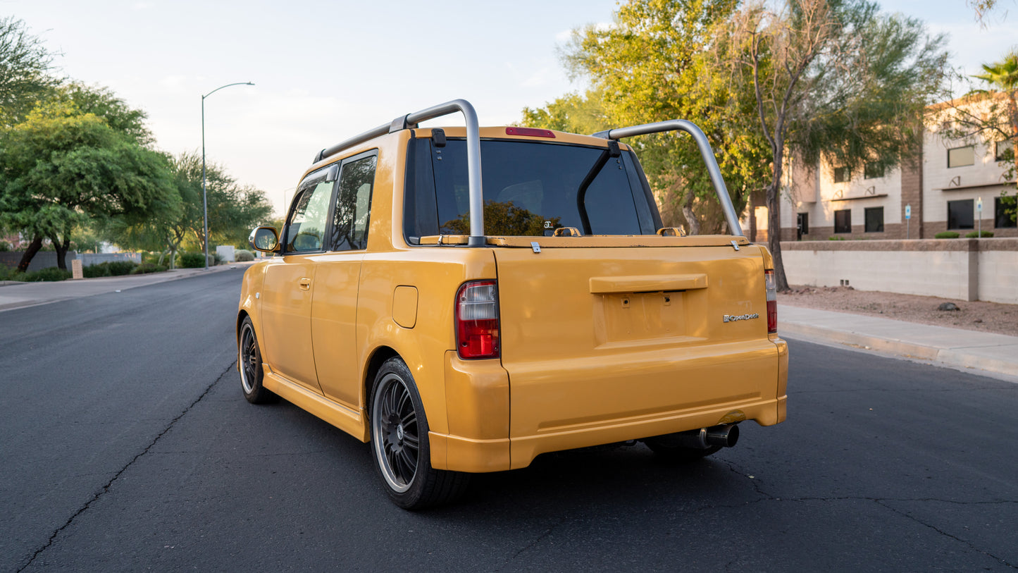 2001 Toyota bB Open Deck | #001152 | 232,412 KM