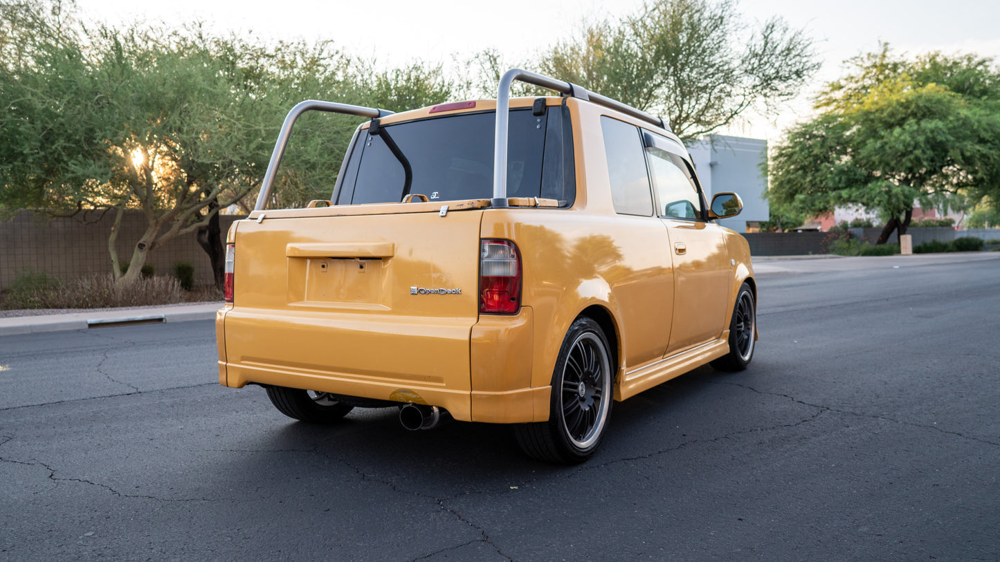 2001 Toyota bB Open Deck | #001152 | 232,412 KM