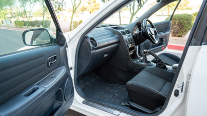 2001 Toyota Altezza Gita AS200 Z Edition | #103626 | 210,000 KM