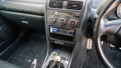 2001 Toyota Altezza Gita AS200 Z Edition | #103626 | 210,000 KM