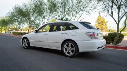 2001 Toyota Altezza Gita AS200 Z Edition | #103626 | 210,000 KM