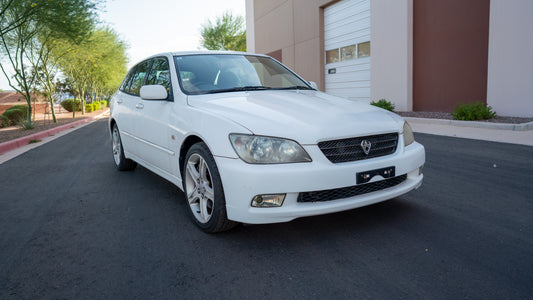 2001 Toyota Altezza Gita AS200 Z Edition | #103626 | 210,000 KM