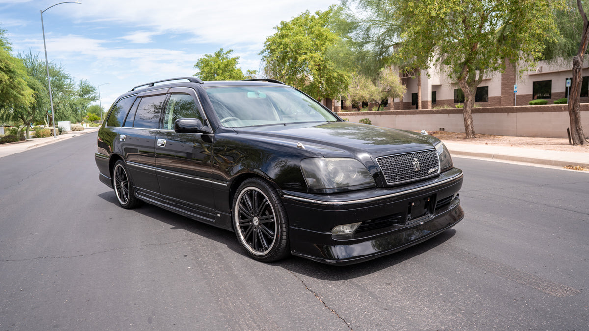 Toyota Crown Estate Athlete V Sports Selection | #048654 | 130,000 KM