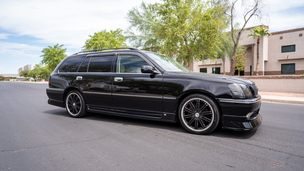 Toyota Crown Estate Athlete V Sports Selection | #048654 | 130,000 KM