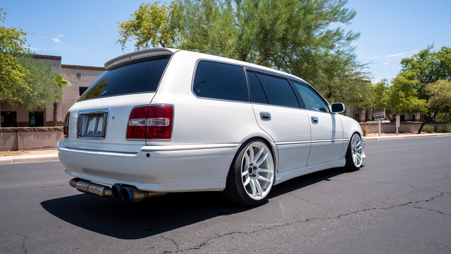 2001 Toyota Crown Estate Athlete V | Frosty White (2FQ) | 1JZ-GTE | 166,000 KM